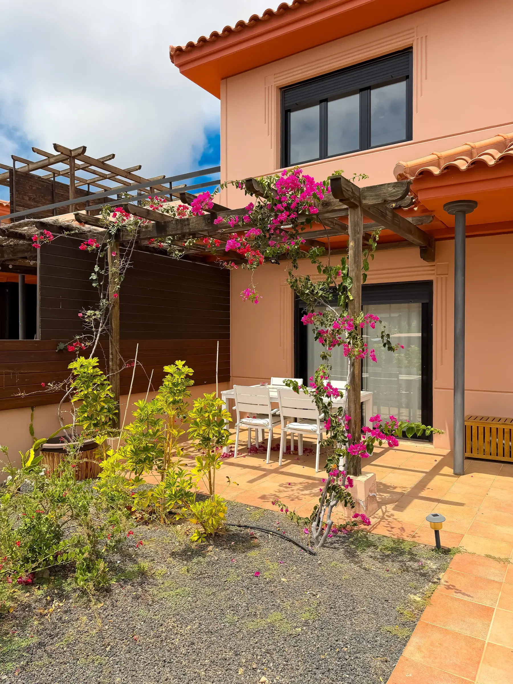 Chalet — Exterior